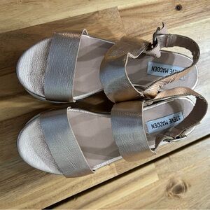 Steve Madden Krysta Rose Gold Flatform Sandals Size 6.5